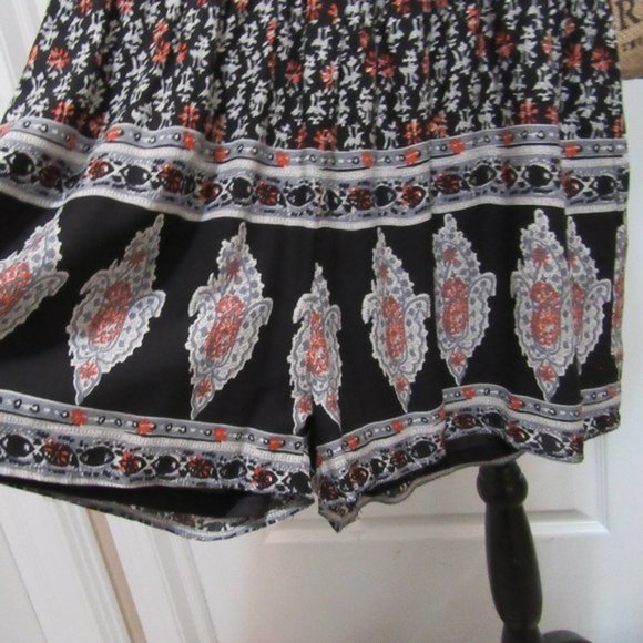 New Size Small , medium and Large  Romper - Picture 15 of 16